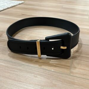 Cabi Black Leather Boss Belt Medium